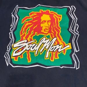 Classic 90s Soul Mon T-shirt. Size L. 21 x 30